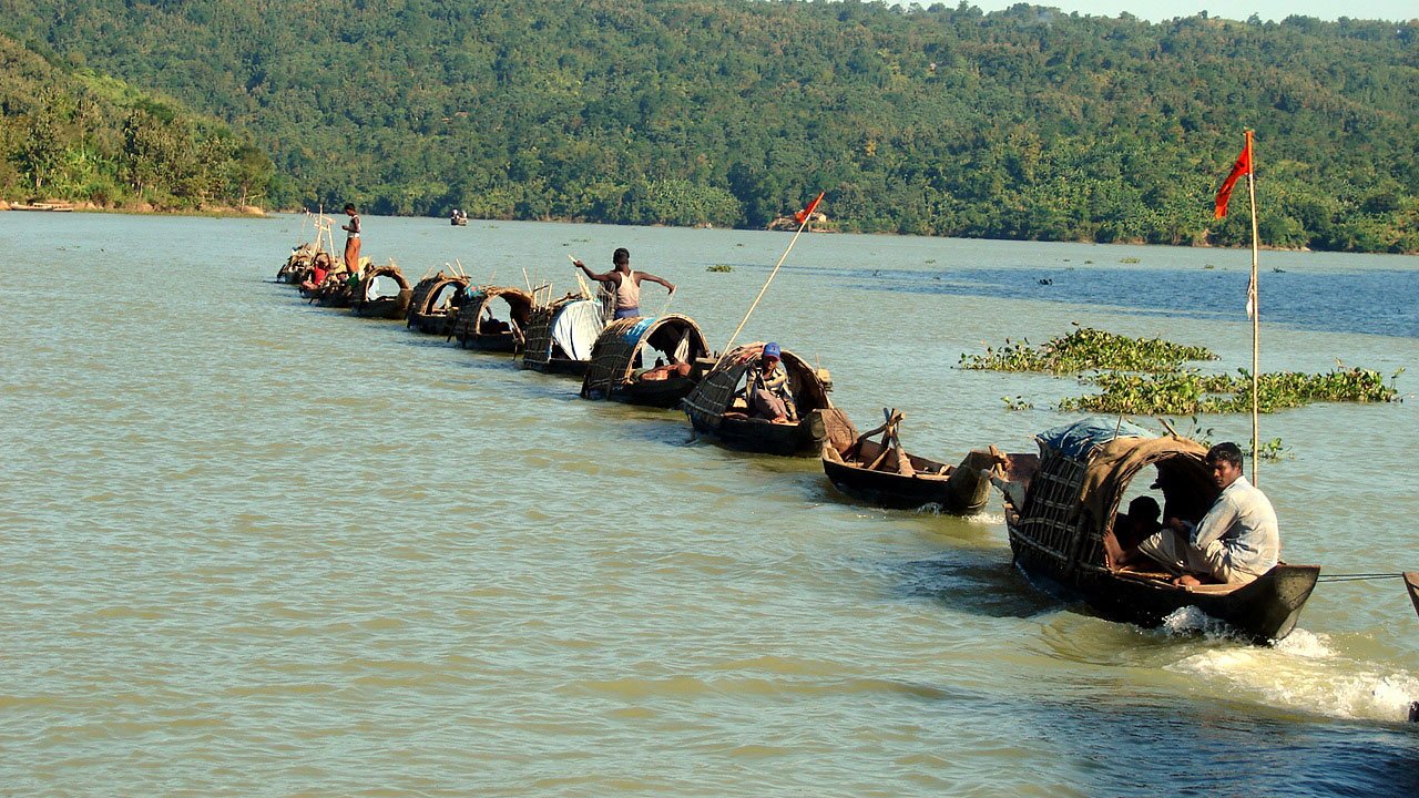 Fishermen in Kaptai Lake