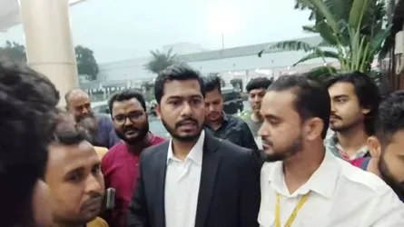 উন্নত চিকিৎসার জন্য সিঙ্গাপুর যাচ্ছেন নুরুল হক নুর