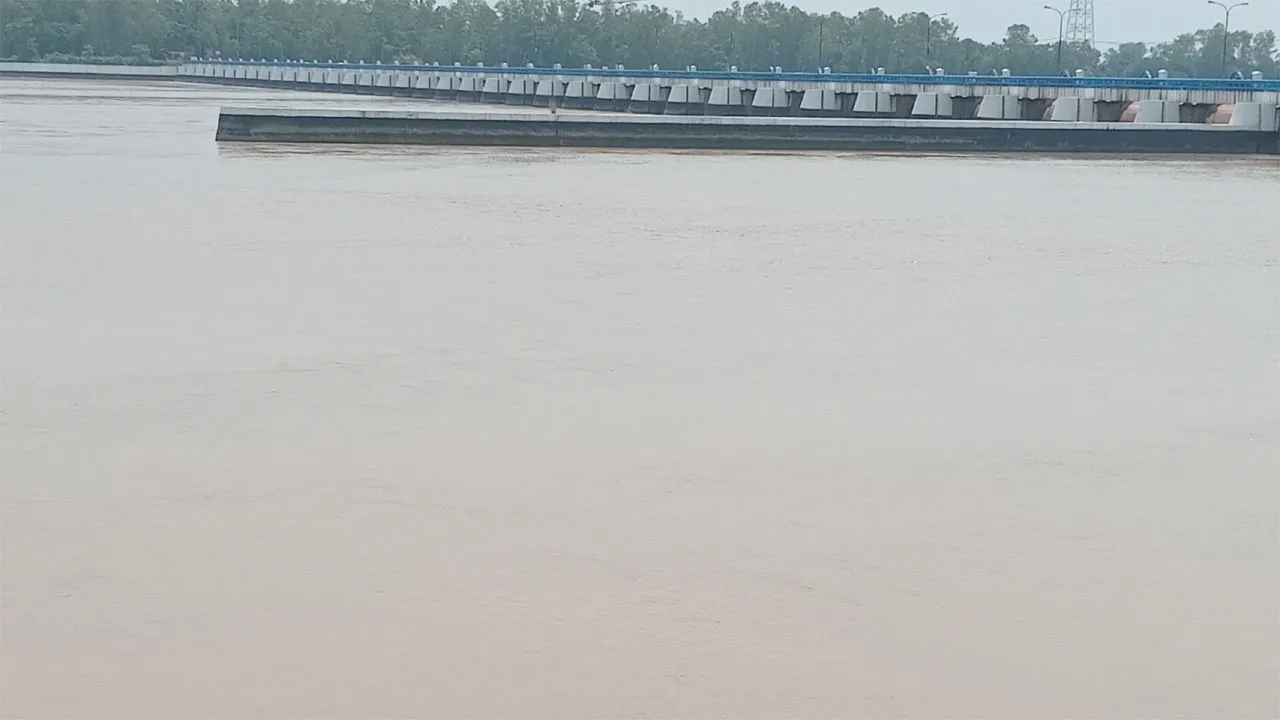 তিস্তা নদীর পানি বিপৎসীমার ১১ সেন্টিমিটার উপরে