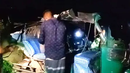 শায়েস্তাগঞ্জে পিকআপচাপায় সিএনজি যাত্রী নিহত