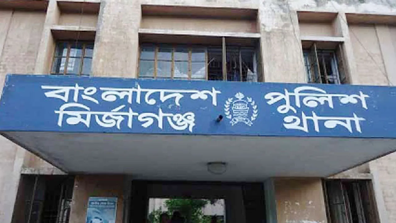 মির্জাগঞ্জে যুবলীগ নেতা গ্রেফতার