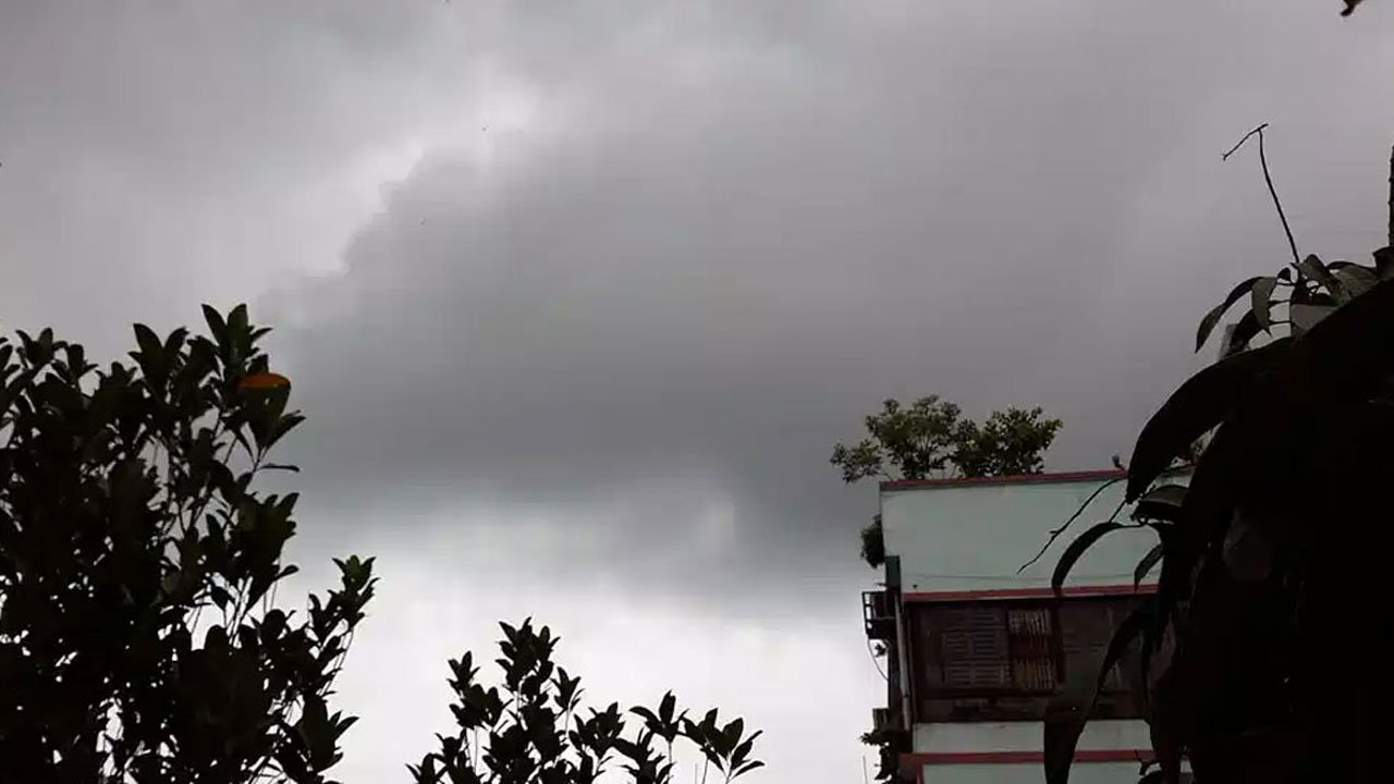 cloudy sky