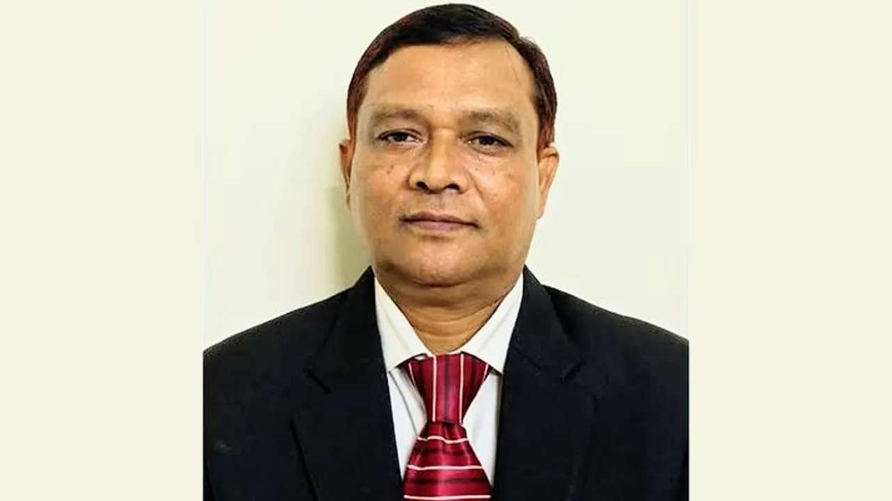 ময়মন‌সিংহ আনন্দ মোহন ক‌লে‌জের অধ্যক্ষ ওএসডি