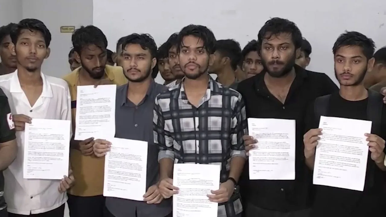 রংপুরে বৈষম্যবিরোধী ছাত্র আন্দোলনের ১৬ নেতাকর্মীর পদত্যাগ