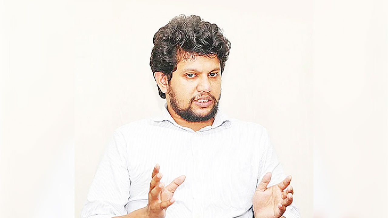 Advisor Mahfuz Alam.