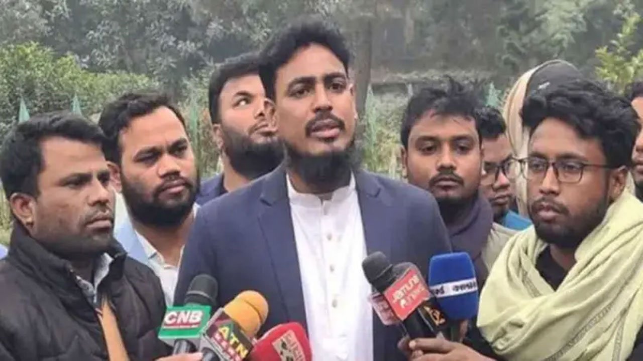 জাতীয় নাগরিক পার্টির (এনসিপি) সদস্য সচিব আখতার হোসেন