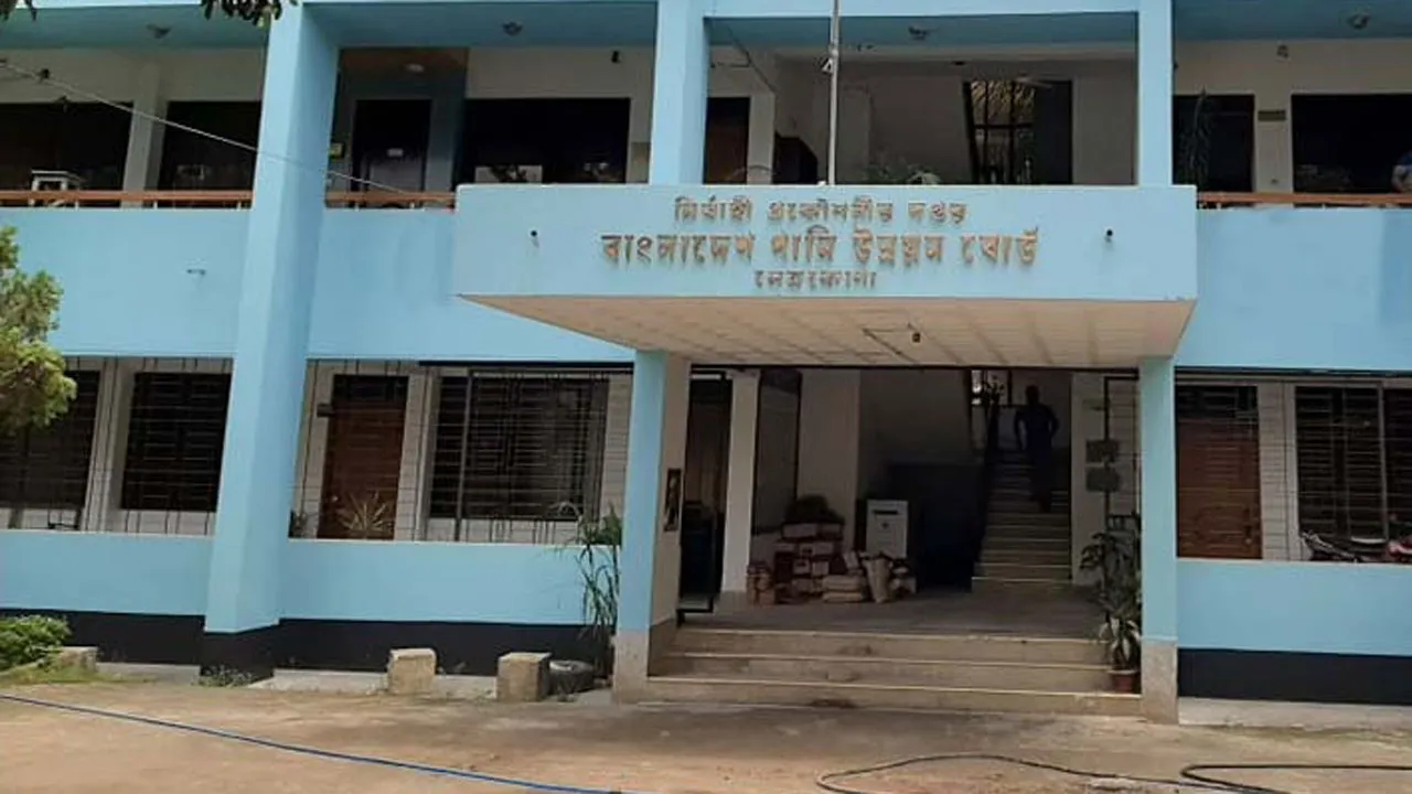নেত্রকোনায় বন্যার আশঙ্কা, নিমাঞ্চাল প্লাবিত