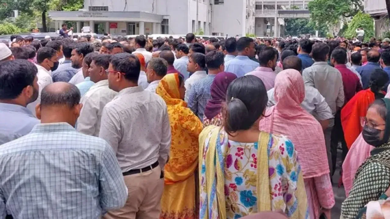ফের আন্দোলনে কর্মচারীরা, সচিবালয়ে গণজমায়েত আজ