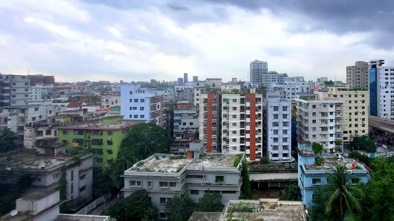 সারাদেশে বৃষ্টির সম্ভাবনা, হতে পারে শিলাবৃষ্টিও