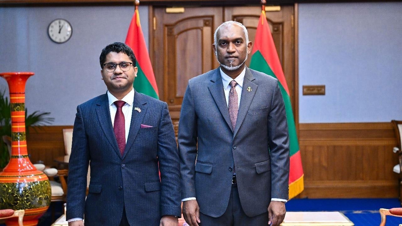 Newly appointed High Commissioner Dr. Md. Nazmul Islam and President Dr. Mohammad Muizz