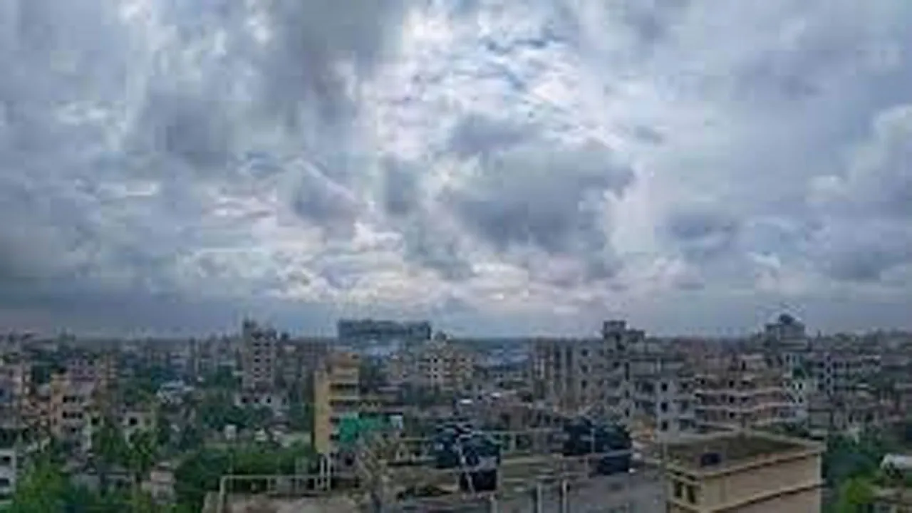 মেঘাচ্ছন্ন থাকবে ঢাকার আকাশ, বৃষ্টির সম্ভাবনা