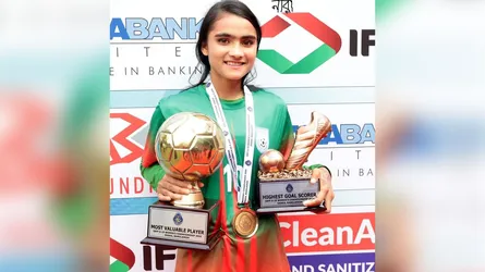 রাণীশংকৈলে জাতীয় নারী ফুটবলারের বাড়িতে চুরি, তদন্তে ওসি নিজেই