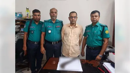 স্ত্রীর লাশ ফ্রিজে রেখে পালিয়ে যাওয়া সেই স্বামী গ্রেফতার