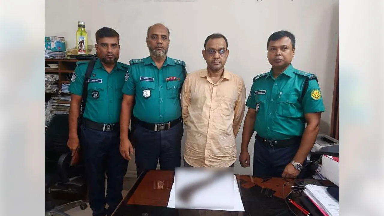 স্ত্রীর লাশ ফ্রিজে রেখে পালিয়ে যাওয়া সেই স্বামী গ্রেফতার