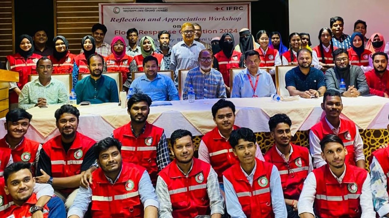 Red Crescent rehabilitates 777 families after flood in Feni