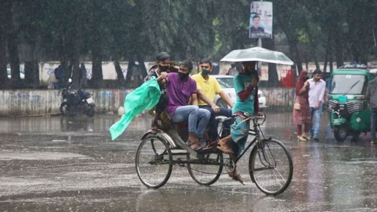 Rain in Dhaka