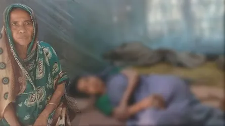 ১৪ বছর শয্যাশায়ী পারুলের স্বপ্ন-ফিরে পেতে স্বাভাবিক জীবন