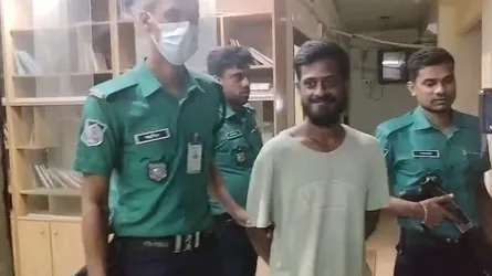 রংপুরে সাংবাদিক নির্যাতনের ঘটনায় গ্রেফতার ২, বদলি ৩ কর্মকর্তা