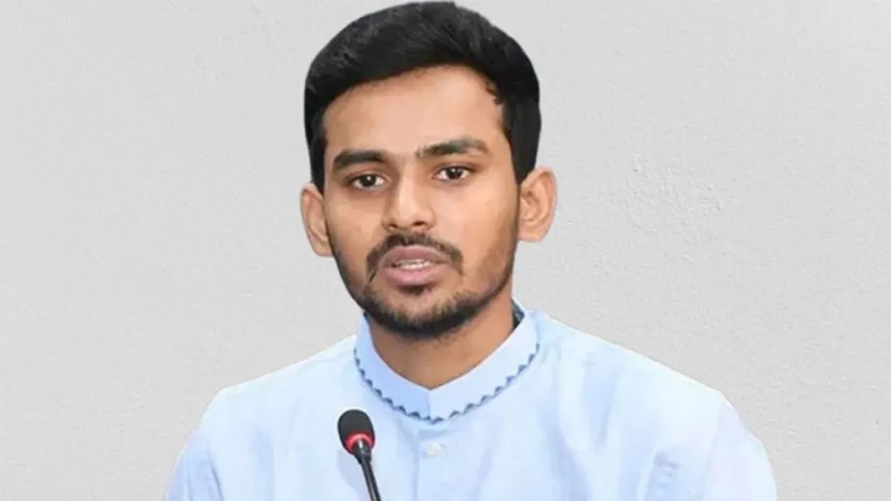 ঢাকা-১০ আসনে স্বতন্ত্র লড়বেন আসিফ মাহমুদ