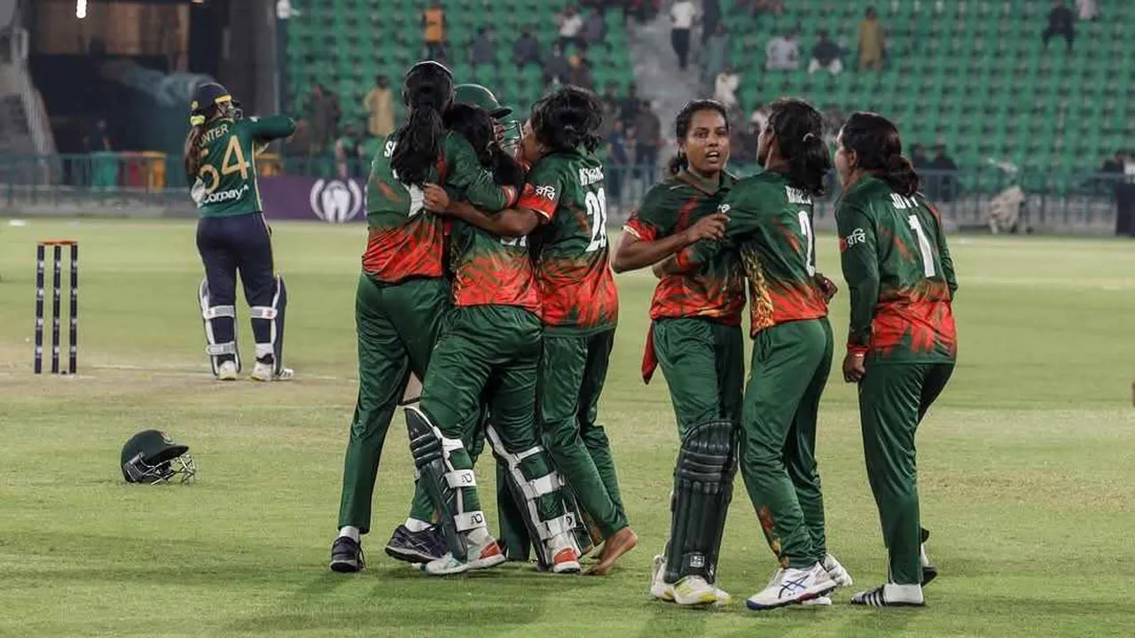 বিশ্বকাপ নিশ্চিত করতে যেই সমীকরণে দাঁড়িয়ে বাংলাদেশ