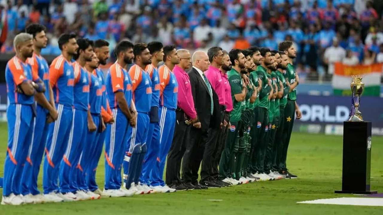 এশিয়া কাপে আবারো মুখোমুখি হচ্ছে ভারত-পাকিস্তান