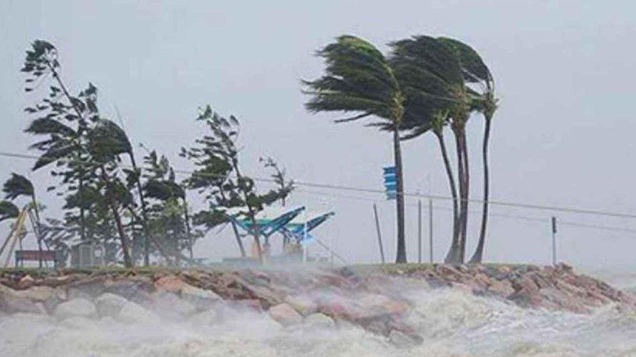 Thunderstorms and gusts of up to 60 kmph are expected.