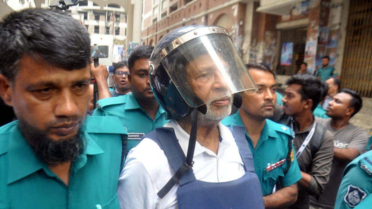 Latif Siddiqui and Professor Curzon among 16 in jail