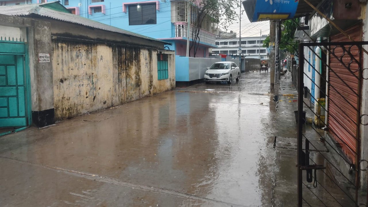 Rain brings relief to Mymensingh