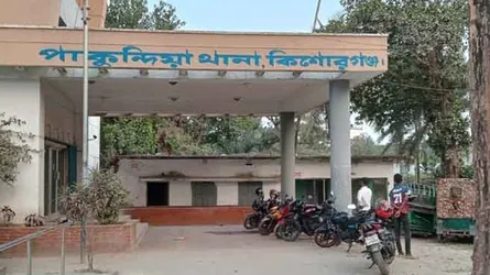 পাকুন্দিয়ায় পুকুরের পানিতে ডুবে শিশুর মৃত্যু