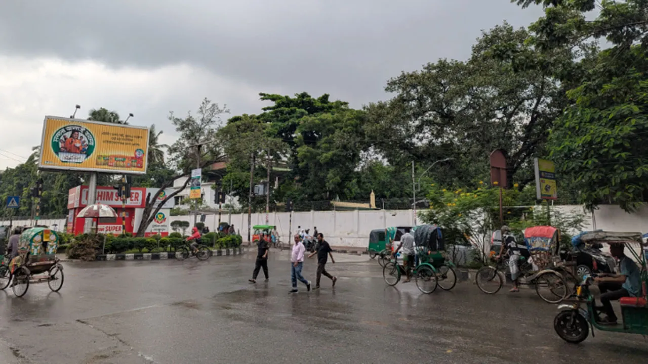 যে চার বিভাগে অতি ভারী বৃষ্টিপাতের পূর্বাভাস