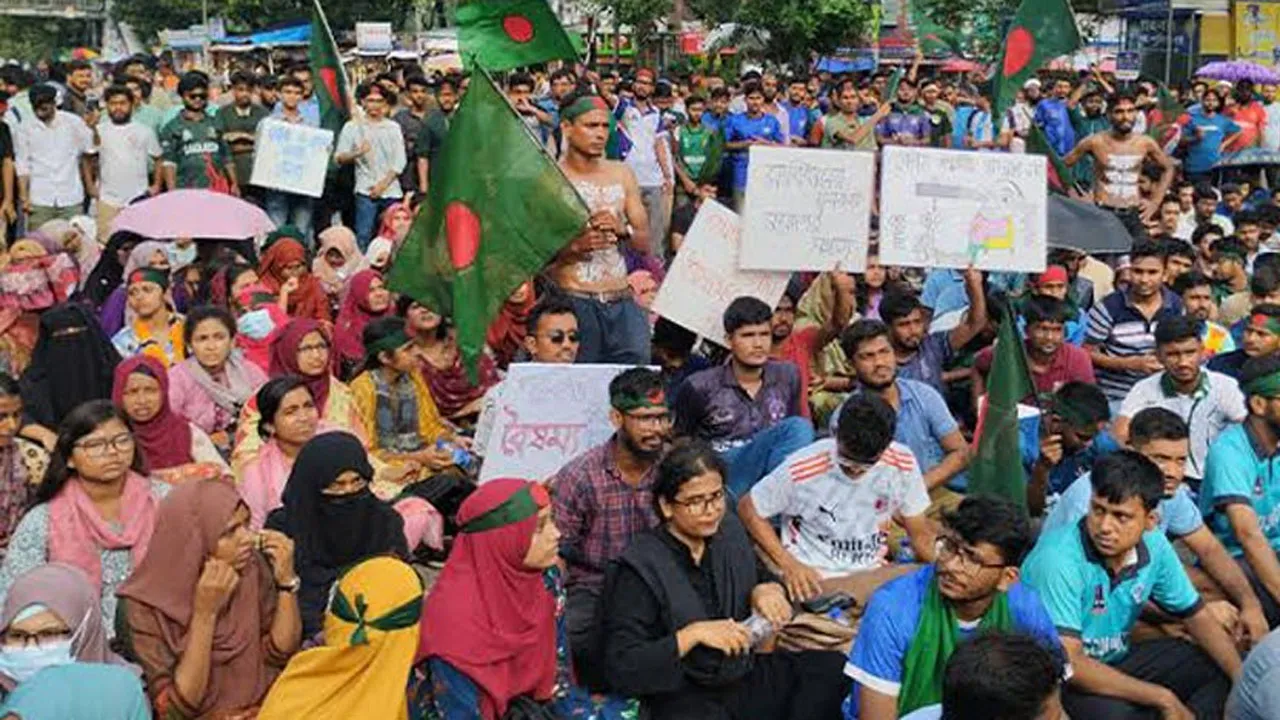 পণ করলাম গুলি করলেও বের হতে হবে