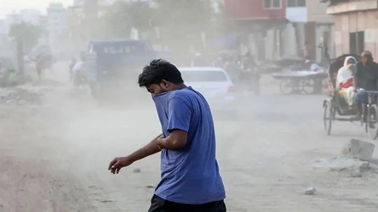 ‘অস্বাস্থ্যকর বাতাস’ নিয়ে বিশ্বে অষ্টম দূষিত শহর ঢাকা