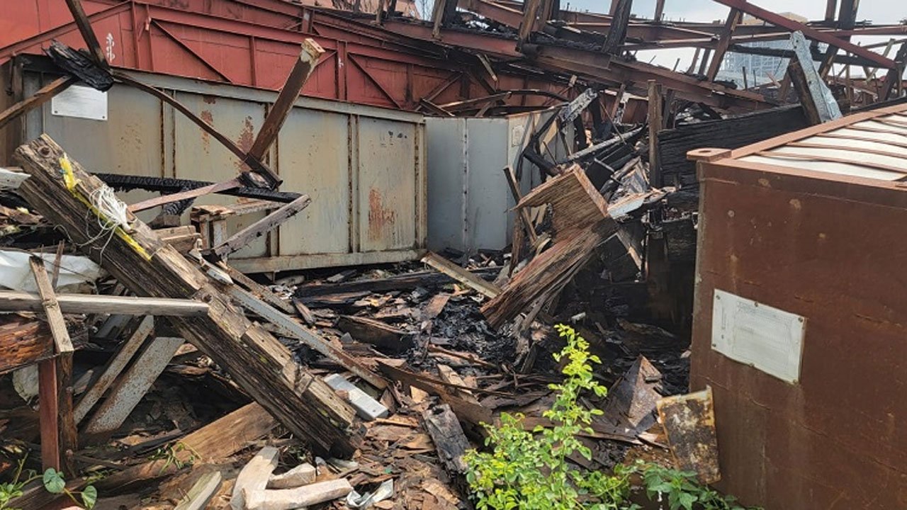 পটুয়াখালী তাপবিদ্যুৎ কেন্দ্রের স্ক্র্যাপ ইয়ার্ডে আগুন