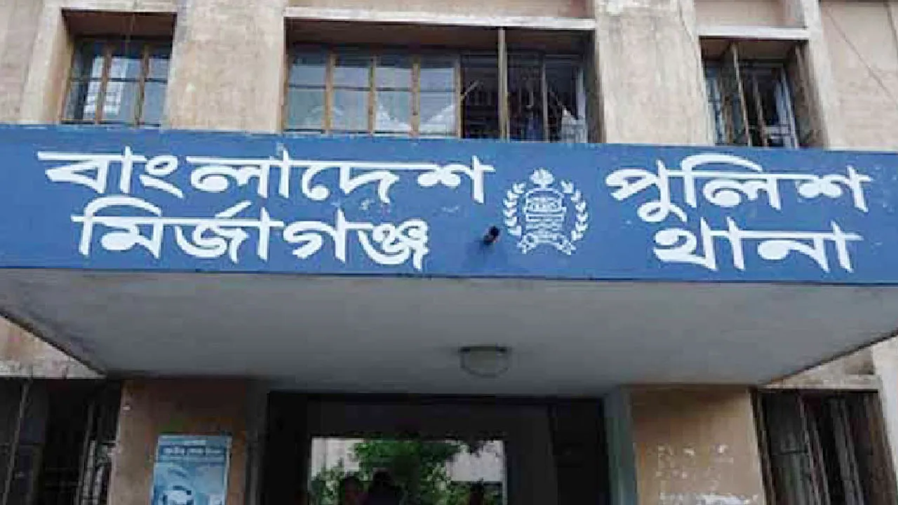 মির্জাগঞ্জে যুবলীগ নেতা গ্রেফতার