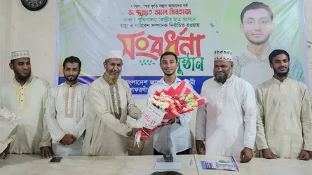 ডাকসুর স্বাস্থ্য ও পরিবেশ সম্পাদক মিনহাজকে গফরগাঁওয়ে সংবর্ধনা