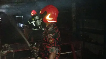 ঘাটাইলে ওয়ার্কশপে ভয়াবহ আগুন