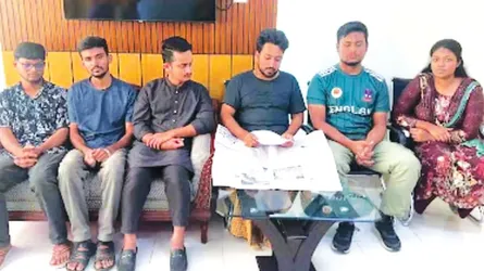 ‘রিমেম্বারিং আওয়ার হিরোজ’ কর্মসূচিতে পুলিশের বাধা : ৬ সমন্বয়কের মুক্তি
