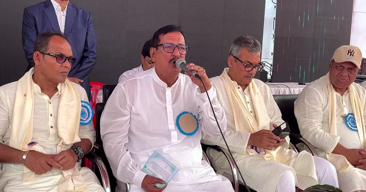 উগ্রবাদের বিরুদ্ধে সবাইকে ঐক্যবদ্ধ থাকার আহ্বান ভূমিমন্ত্রীর