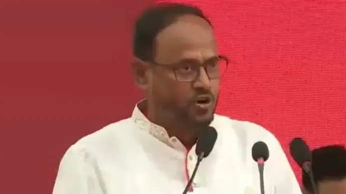 যারা বিএনপির বিরুদ্ধে ষড়যন্ত্র করবে তারা জনগণ থেকে বিচ্ছিন্ন হয়ে যাবে : টুকু