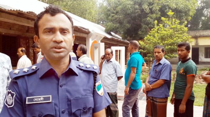 পুলিশের সহযোগিতায় শতাধিক পরিবারের যাযাবর জীবনের অবসান