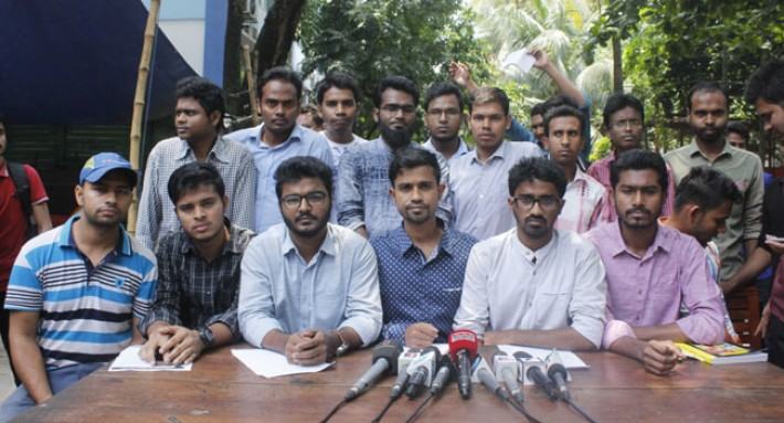 'ঢাবির ভিসি ও প্রক্টরই গুজবের মহানায়ক'