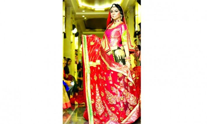 রেকর্ড করতে যাচ্ছেন জয়া আহসান