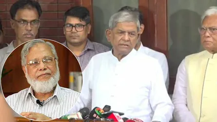 বিচারপতি খায়রুল হককে দেশের বড় শত্রু আখ্যা দিয়ে শাস্তির দাবি মির্জা ফখরুলের