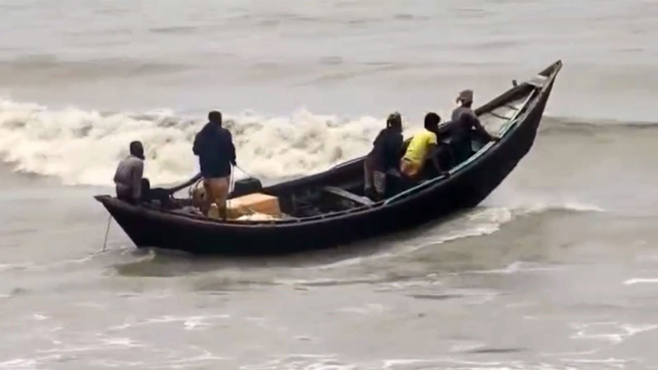 Rescue efforts underway to find missing fishermen