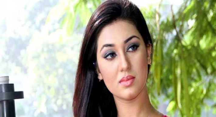 শুটিং ফিরে যা বললেন অপু বিশ্বাস