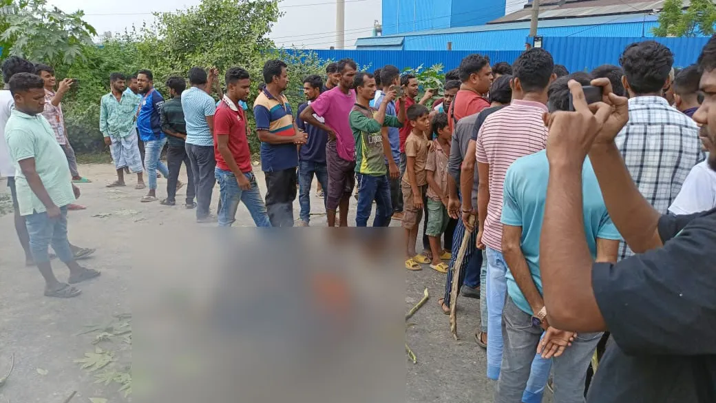 রূপগঞ্জে শ্রমিক অসন্তোষে মহাসড়ক অবরোধ