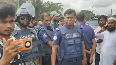 আসন পুনর্বিন্যাসে অবরোধ স্থগিত, ভাঙ্গায় ৯০ জনের বিরুদ্ধে মামলা