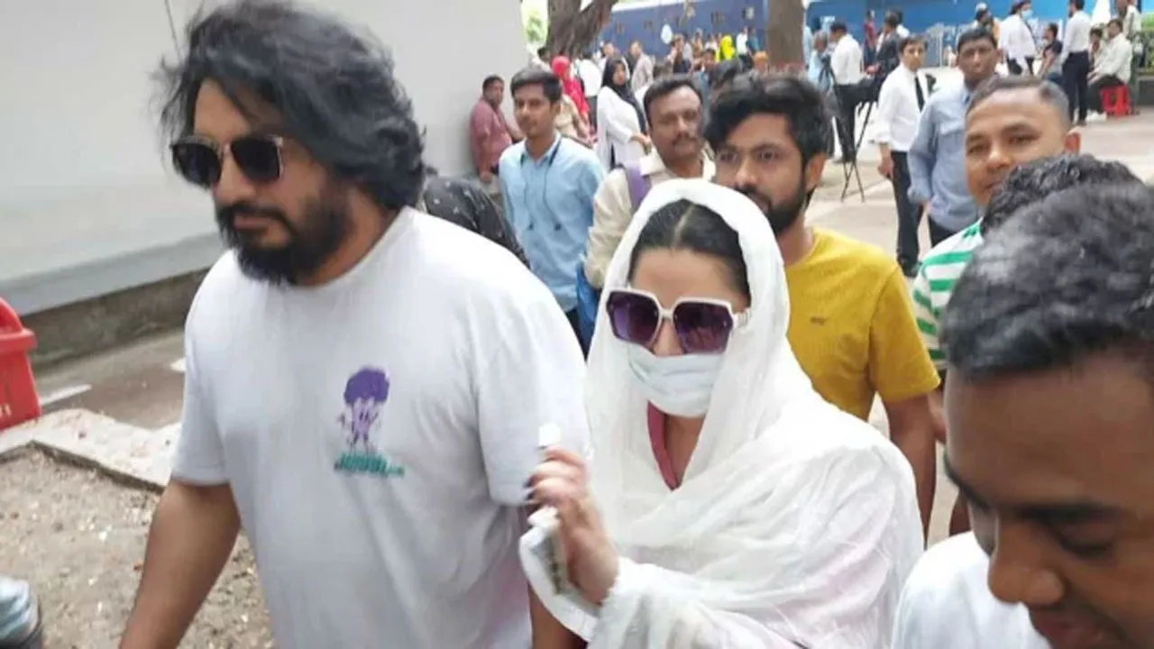 জেরার মুখোমুখি হতে আদালতে পরীমণি
