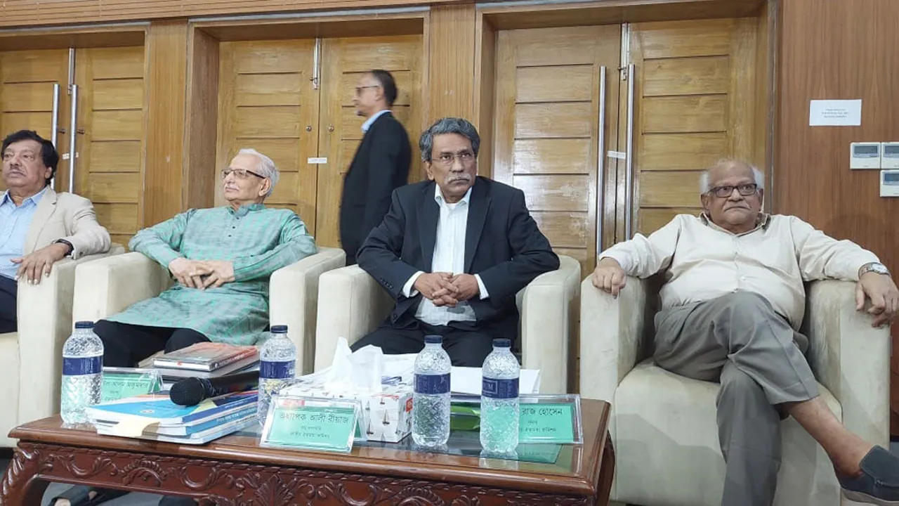 জুলাইয়ের মাঝামাঝিতে ‘জাতীয় সনদে’ পৌঁছার আশাবাদ আলী রীয়াজের