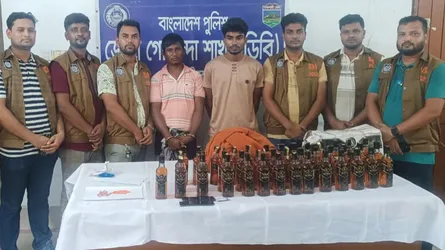 নাটোরে বিদেশী মদ ও ইয়াবাসহ আটক ২